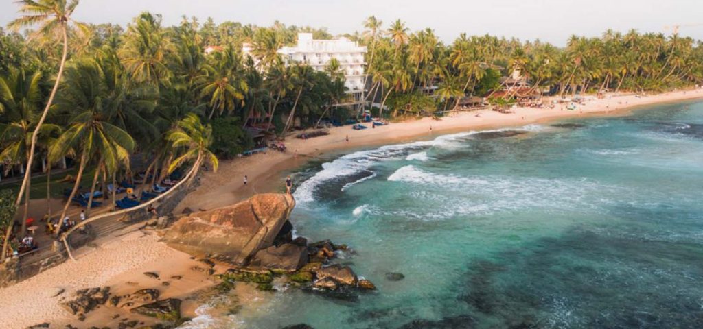 Flying to Dalawella: Navigating Your Sri Lankan Beach Escape