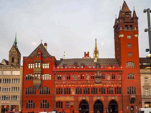 Through the Corners of History: The Stillness and Movement of Leipzig’s Old Town