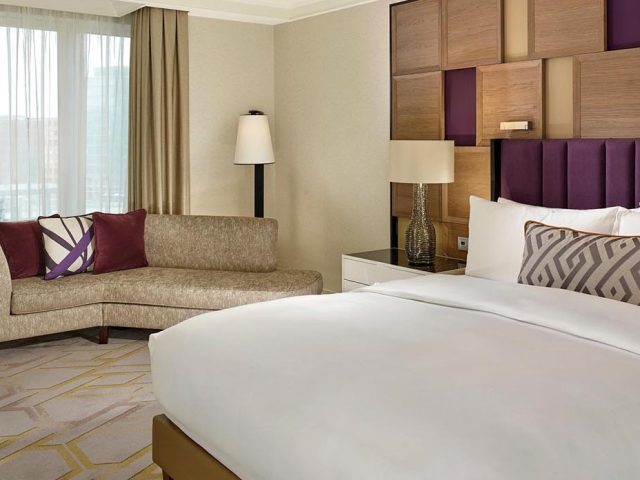 A Luxurious Night in Berlin: The Exquisite Experience of Staying at Top Design Hotels